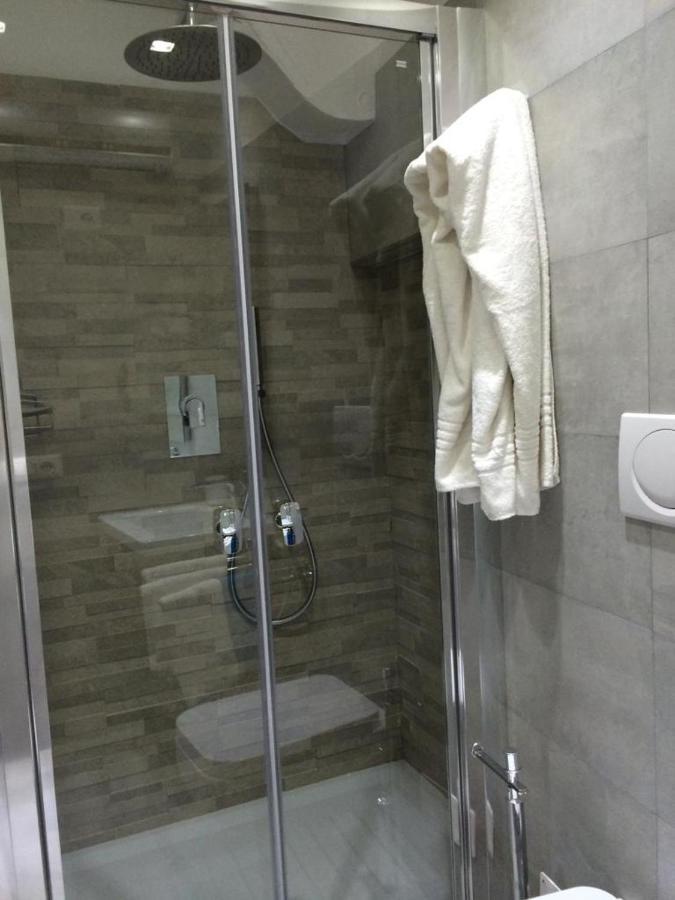 Savelli Apartment Old Town - Near Navona Place Roma Esterno foto