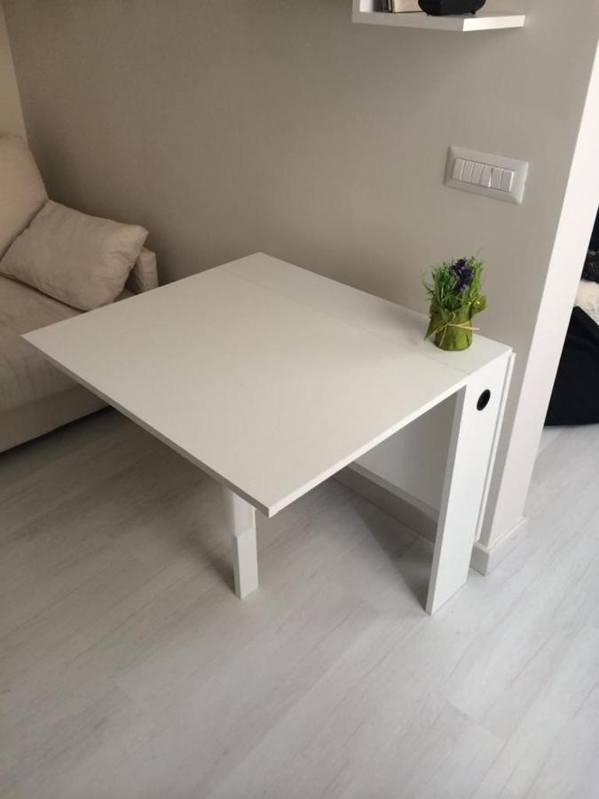 Savelli Apartment Old Town - Near Navona Place Roma Esterno foto